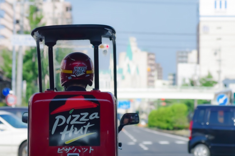ピザ配達中