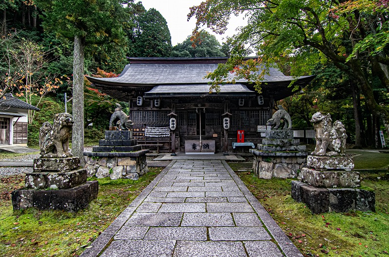養父神社（拝殿）