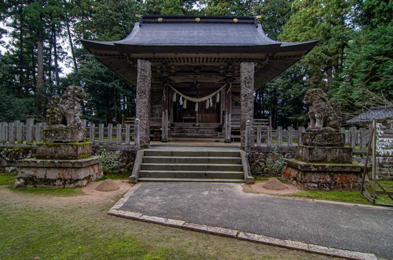 粟鹿神社（拝殿）