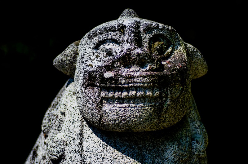 狛犬（中山神社）