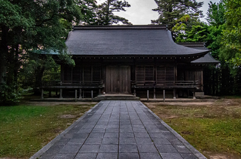 倭文神社（拝殿）