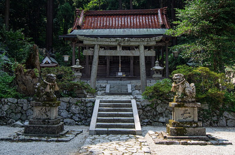 高天彦神社（本殿）