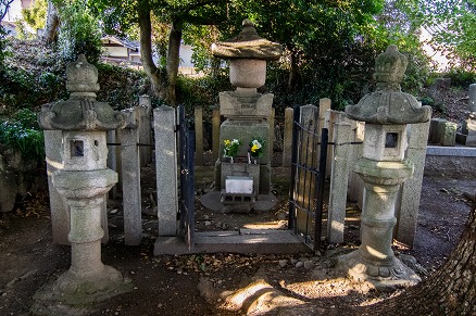 【写真】今川義元胴塚（大聖寺）