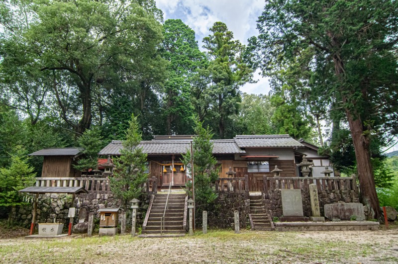 八幡神社（瑞浪市小里）